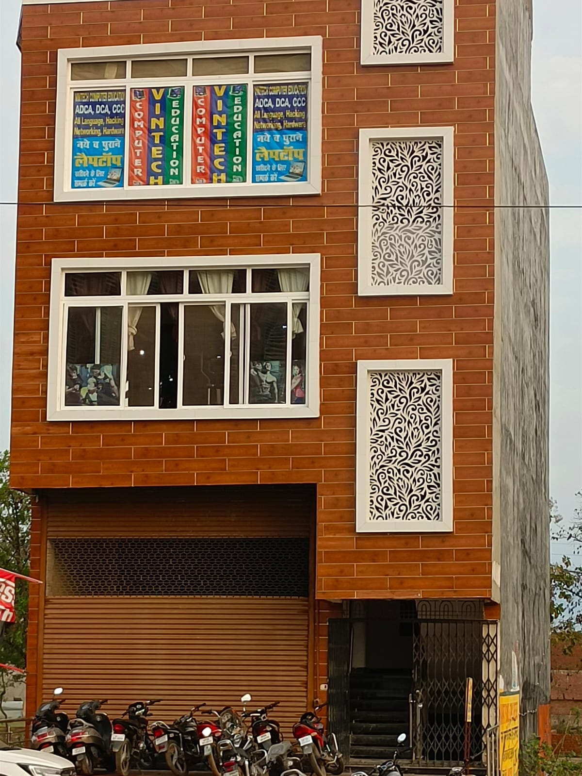 Exterior 2